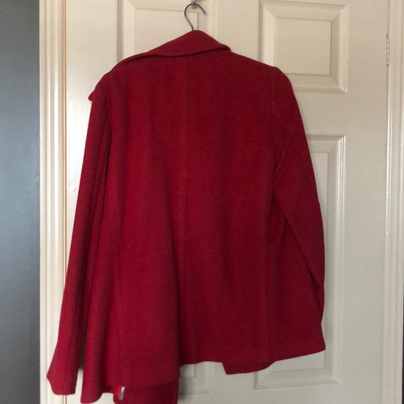 Burberry pea coat 🧥 - Picture 5 of 5